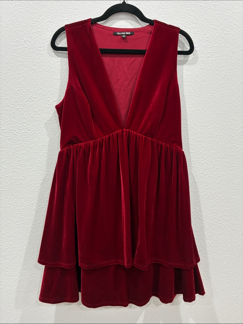 Giani Bini Glamorous Red Velvet V-Neck Tiered Mini Dress